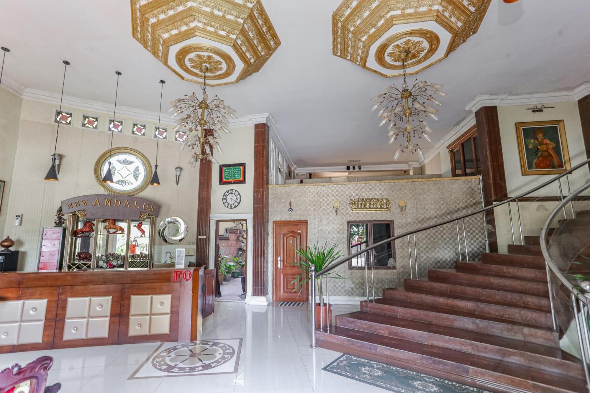Collection O Puncak Bogor Near Taman Safari Indonesia Formerly Hotel Andalus Exterior photo